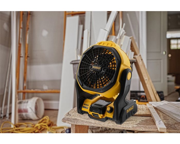 Dewalt DCE512N 18v XR Cordless Portable Job Site Fan 180 Degree Pivot 5.0Ah Batt Buyaparcel